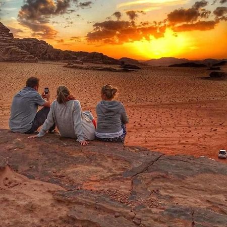Enad Desert Camp Wadi Rum Extérieur photo
